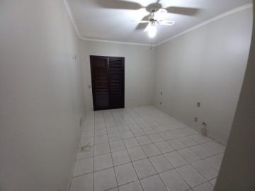 Alugar Apartamento / Padrão em Ribeirão Preto R$ 1.700,00 - Foto 16