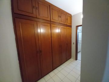 Alugar Apartamento / Padrão em Ribeirão Preto R$ 1.700,00 - Foto 13