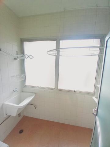 Alugar Apartamento / Padrão em Ribeirão Preto R$ 800,00 - Foto 5