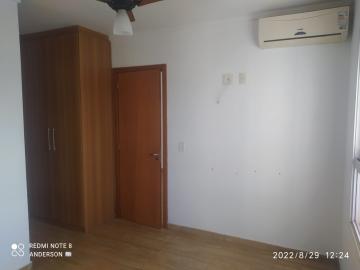 Alugar Apartamento / Padrão em Ribeirão Preto R$ 800,00 - Foto 4