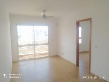 Apartamento / Padrão em Ribeirão Preto Alugar por R$800,00