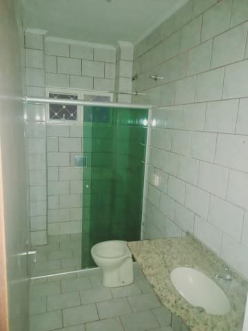 Alugar Apartamento / Padrão em Ribeirão Preto R$ 850,00 - Foto 17