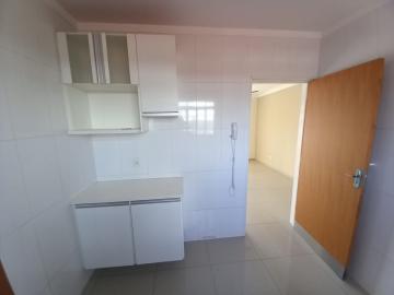 Alugar Apartamento / Padrão em Ribeirão Preto R$ 1.400,00 - Foto 5