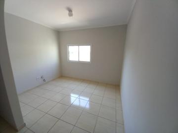 Alugar Apartamento / Padrão em Ribeirão Preto R$ 1.100,00 - Foto 4