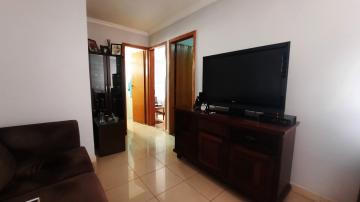 Comprar Apartamento / Padrão em Ribeirão Preto R$ 220.000,00 - Foto 2