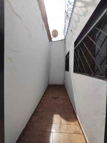 Alugar Casas / Padrão em Ribeirão Preto R$ 1.800,00 - Foto 29