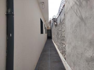 Alugar Casas / Padrão em Ribeirão Preto R$ 1.800,00 - Foto 31