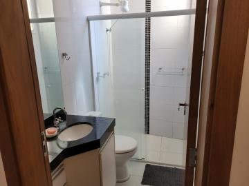 Alugar Apartamento / Padrão em Ribeirão Preto R$ 1.300,00 - Foto 17