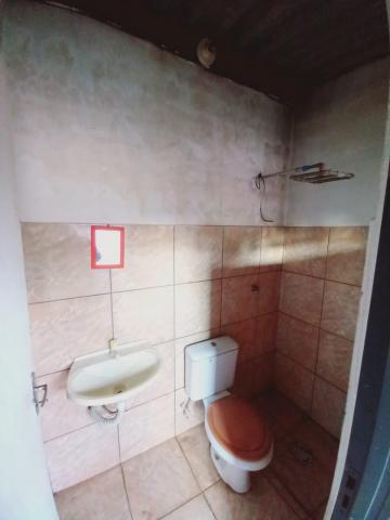 Alugar Casa / Padrão em Ribeirão Preto R$ 770,00 - Foto 5