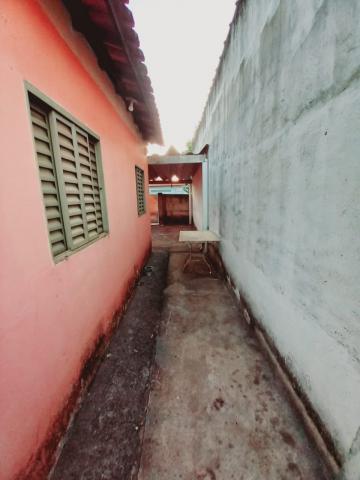 Alugar Casa / Padrão em Ribeirão Preto R$ 770,00 - Foto 7