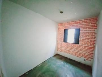 Alugar Casa / Padrão em Ribeirão Preto R$ 770,00 - Foto 16