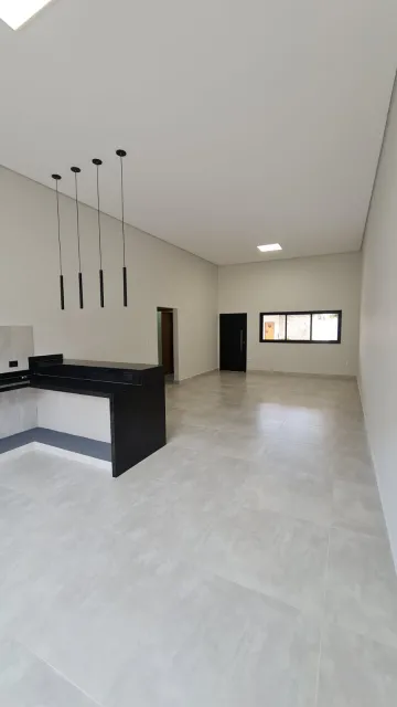 Casa condomínio / Padrão em Brodowski , Comprar por R$545.000,00