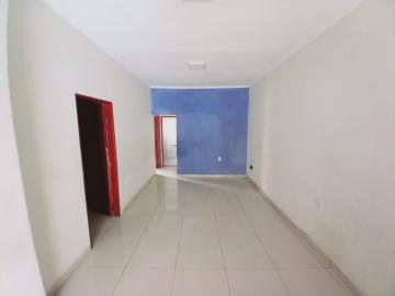 Alugar Casa / Padrão em Ribeirão Preto R$ 1.400,00 - Foto 2