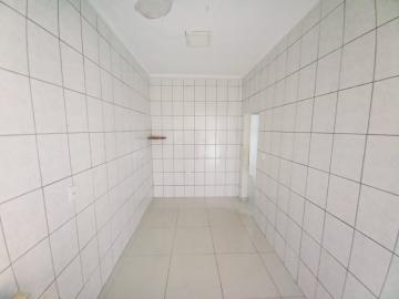 Alugar Casa / Padrão em Ribeirão Preto R$ 1.400,00 - Foto 10