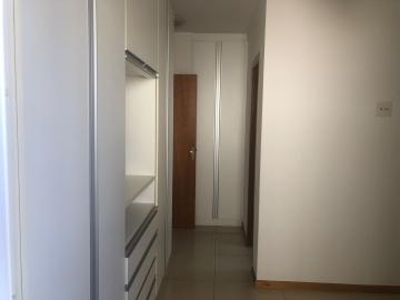 Alugar Apartamento / Padrão em Ribeirão Preto R$ 3.300,00 - Foto 13