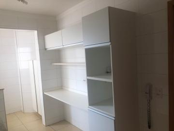 Alugar Apartamento / Padrão em Ribeirão Preto R$ 3.300,00 - Foto 7