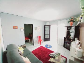 Alugar Casas / Padrão em Ribeirão Preto R$ 800,00 - Foto 2