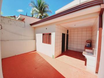 Alugar Casa / Padrão em Ribeirão Preto R$ 1.950,00 - Foto 17