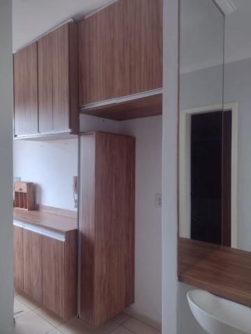 Alugar Apartamento / Padrão em Ribeirão Preto R$ 1.000,00 - Foto 13