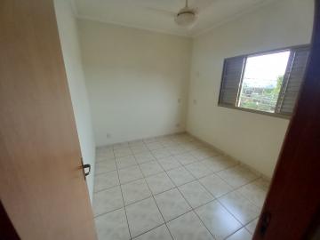 Alugar Apartamento / Padrão em Ribeirão Preto R$ 2.100,00 - Foto 8