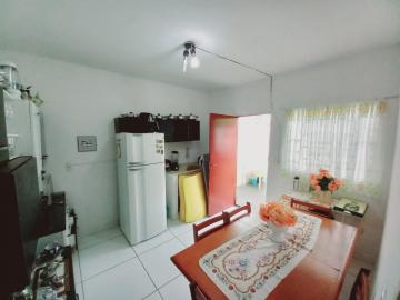 Alugar Casa / Padrão em Ribeirão Preto R$ 1.600,00 - Foto 5