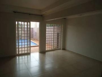 Alugar Casa / Padrão em Ribeirão Preto R$ 3.800,00 - Foto 2