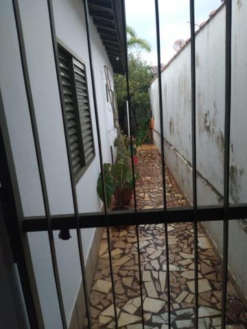 Comprar Casa / Padrão em São Simão R$ 300.000,00 - Foto 19