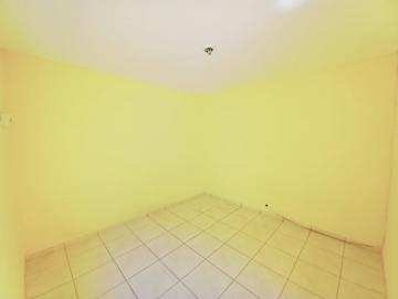 Alugar Casa / Padrão em Ribeirão Preto R$ 800,00 - Foto 5