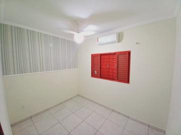 Alugar Casa / Padrão em Ribeirão Preto R$ 2.200,00 - Foto 8