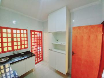 Alugar Casa / Padrão em Ribeirão Preto R$ 2.200,00 - Foto 14