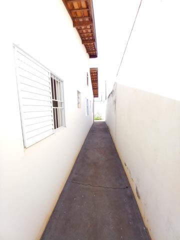 Alugar Casa / Padrão em Ribeirão Preto R$ 1.350,00 - Foto 10