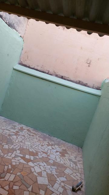 Alugar Casa / Padrão em Ribeirão Preto R$ 1.300,00 - Foto 6