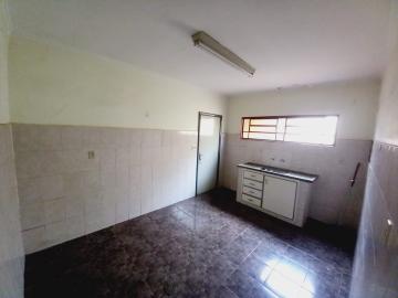 Alugar Casas / Padrão em Ribeirão Preto R$ 800,00 - Foto 6
