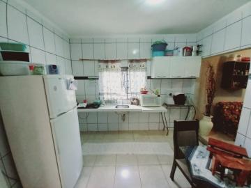 Alugar Casa / Padrão em Ribeirão Preto R$ 1.200,00 - Foto 12