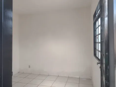 Alugar Casa / Padrão em Jardinópolis R$ 750,00 - Foto 3