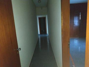 Alugar Casa / Padrão em Ribeirão Preto R$ 1.600,00 - Foto 5