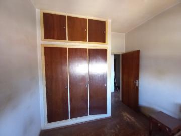 Alugar Apartamento / Padrão em Ribeirão Preto R$ 1.200,00 - Foto 4