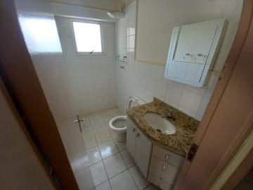 Alugar Apartamento / Padrão em Ribeirão Preto R$ 900,00 - Foto 10