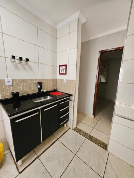 Comprar Apartamento / Padrão em Ribeirão Preto R$ 90.000,00 - Foto 4