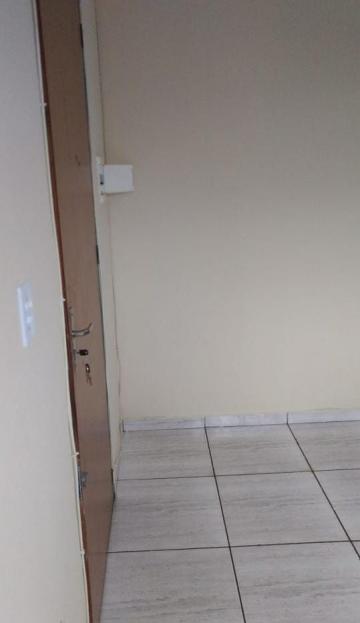 Comprar Apartamento / Padrão em Ribeirão Preto R$ 90.000,00 - Foto 2