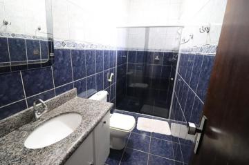 Alugar Apartamento / Padrão em Passos R$ 1.800,00 - Foto 10