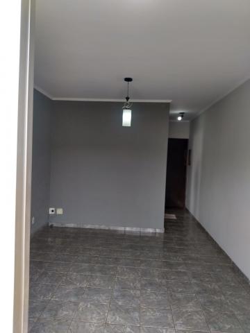 Comprar Apartamento / Padrão em Ribeirão Preto R$ 170.000,00 - Foto 2