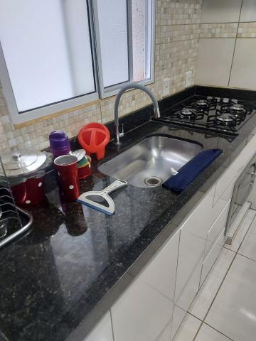 Alugar Apartamento / Padrão em Ribeirão Preto R$ 1.000,00 - Foto 14