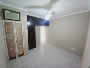 Alugar Apartamento / Padrão em Ribeirão Preto R$ 2.000,00 - Foto 4