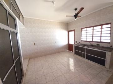 Alugar Casas / Padrão em Ribeirão Preto R$ 1.800,00 - Foto 7