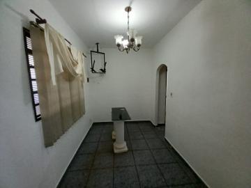 Casa / Padrão em Ribeirão Preto Alugar por R$1.300,00