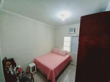 Alugar Casa / Padrão em Ribeirão Preto R$ 1.600,00 - Foto 4