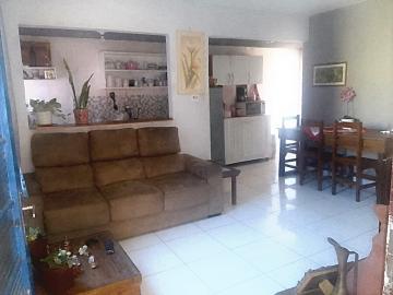 Casa / Padrão em Ribeirão Preto , Comprar por R$210.000,00