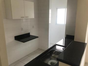 Alugar Apartamento / Padrão em Ribeirão Preto R$ 1.000,00 - Foto 13