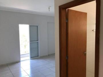 Alugar Apartamento / Padrão em Ribeirão Preto R$ 1.000,00 - Foto 10